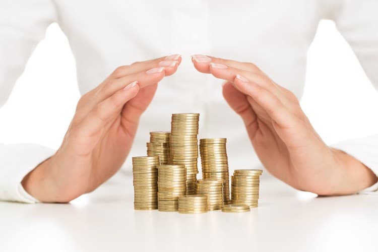 News_handprotectingcoins