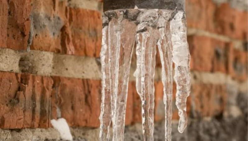 News_How to avoid frozen and burst pipe misery